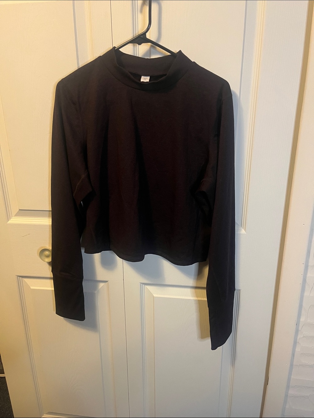 Old Navy Deep Purple Long Sleeve Cropped Top